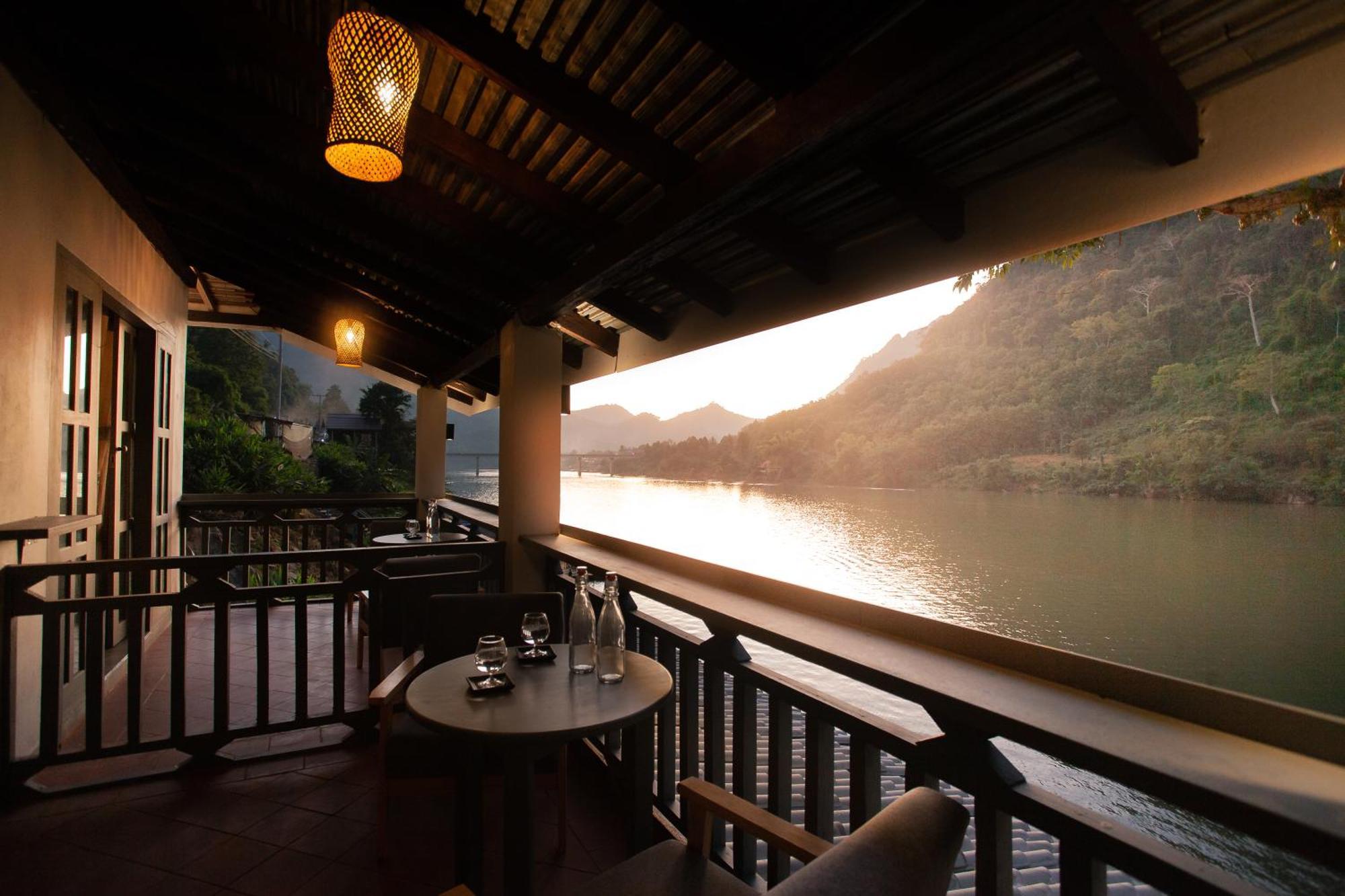 Dokchampa River View Villa Nong Khiaw Ngoại thất bức ảnh
