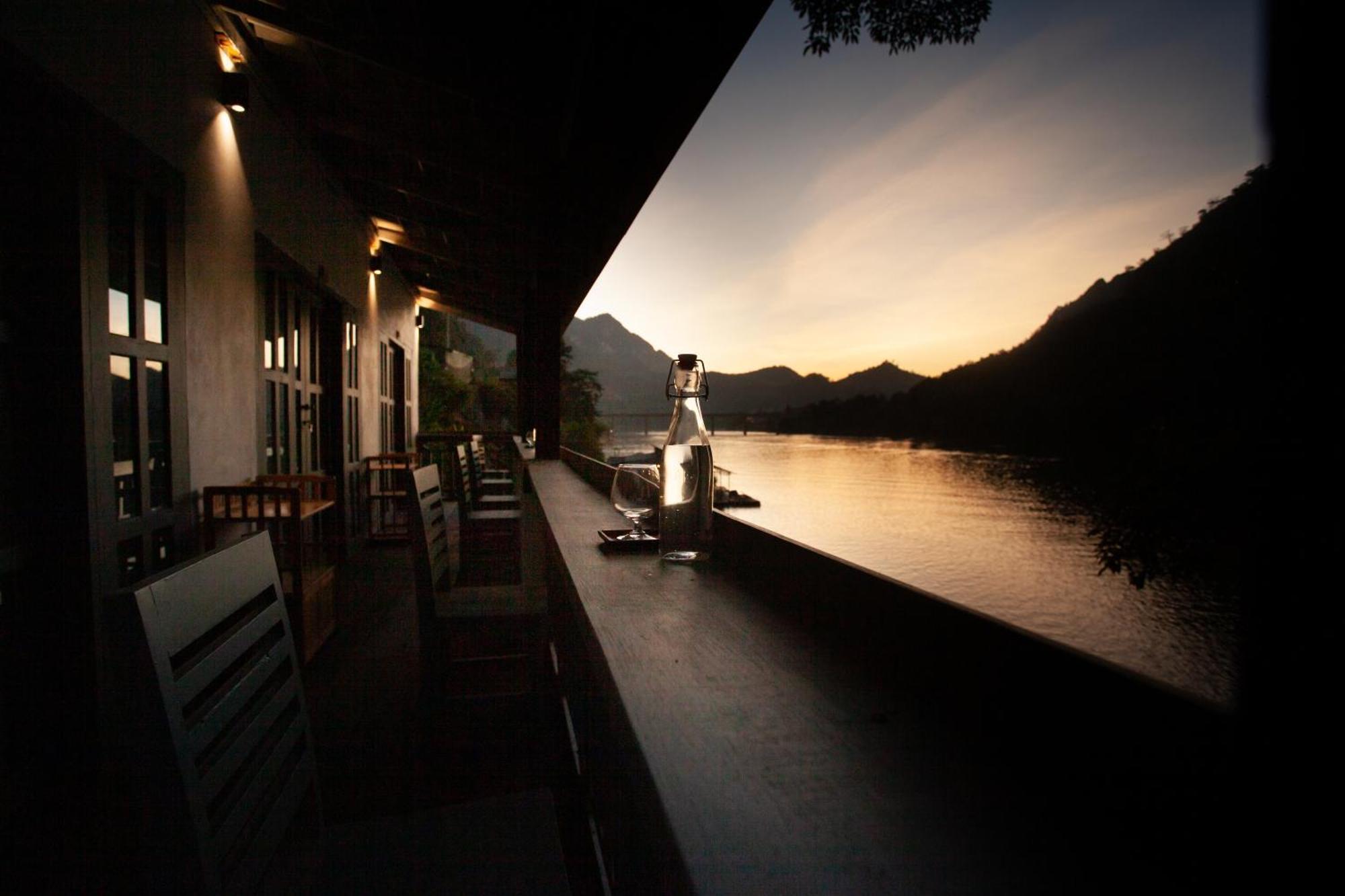 Dokchampa River View Villa Nong Khiaw Ngoại thất bức ảnh