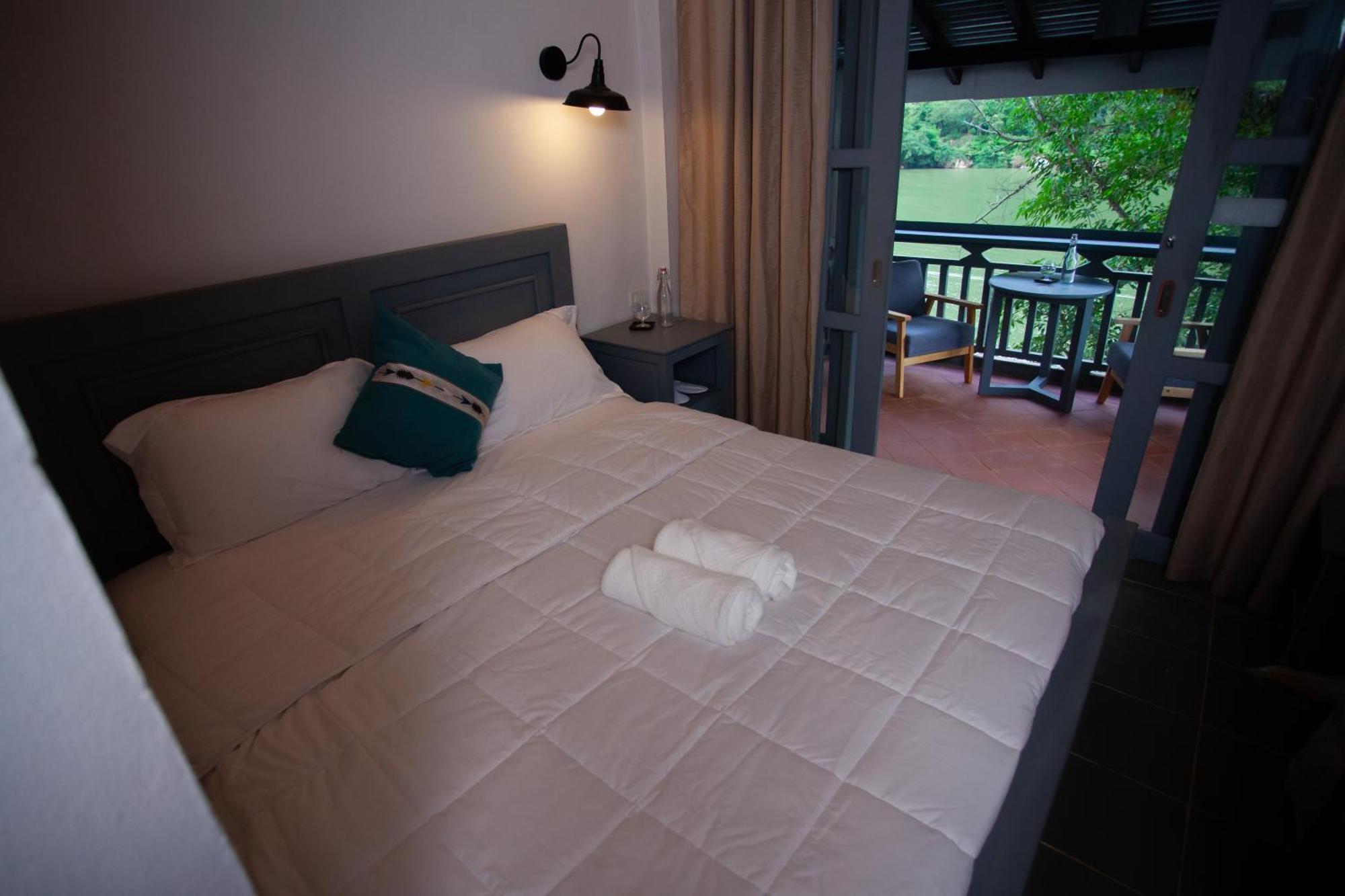 Dokchampa River View Villa Nong Khiaw Ngoại thất bức ảnh