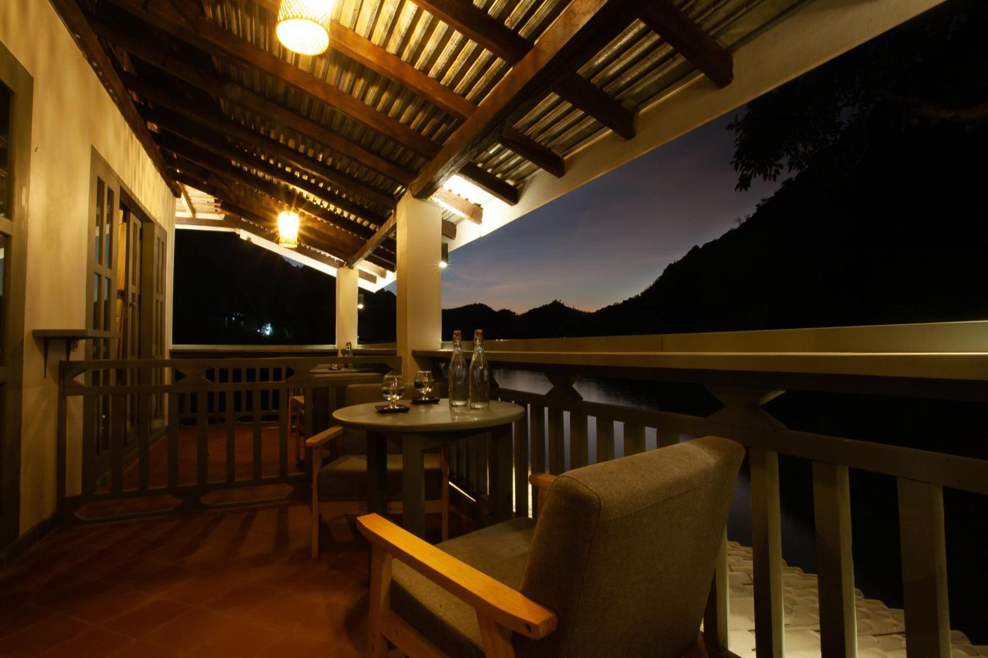 Dokchampa River View Villa Nong Khiaw Ngoại thất bức ảnh