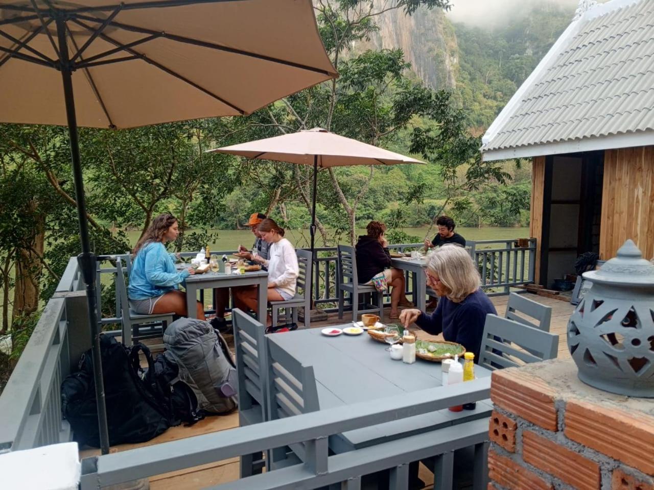 Dokchampa River View Villa Nong Khiaw Ngoại thất bức ảnh