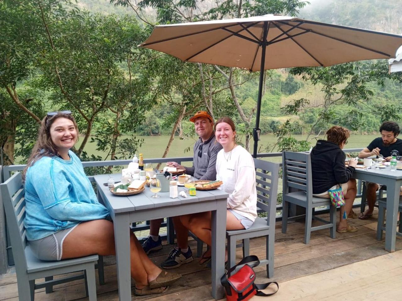 Dokchampa River View Villa Nong Khiaw Ngoại thất bức ảnh